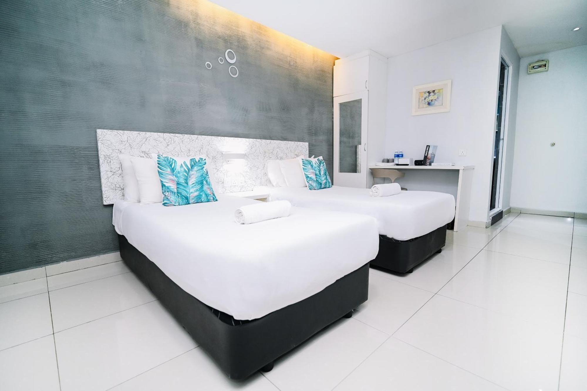 Swing & Pillows - Pj Ss2 Petaling Jaya Exterior photo