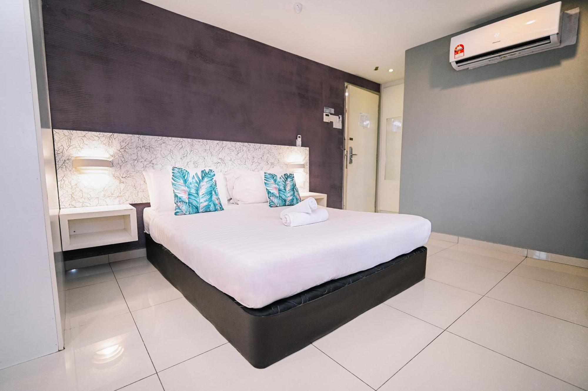 Swing & Pillows - Pj Ss2 Petaling Jaya Exterior photo