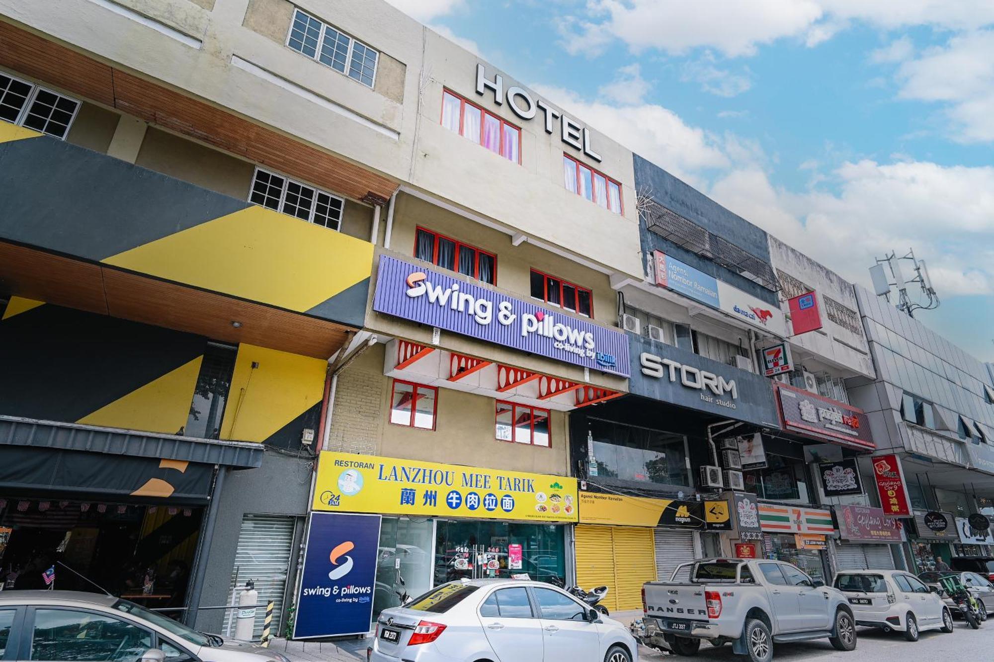 Swing & Pillows - Pj Ss2 Petaling Jaya Exterior photo